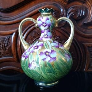Antique Nippon Purple Pansies Green Gold Luster Hand-Painted Porcelain Vase